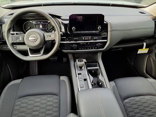 new 2025 Nissan Pathfinder car, priced at $33,878