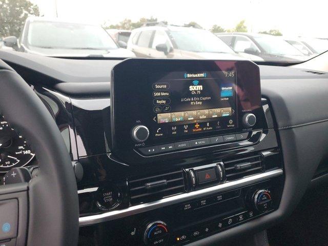 new 2025 Nissan Pathfinder car, priced at $38,332