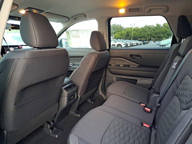 new 2025 Nissan Pathfinder car, priced at $38,329