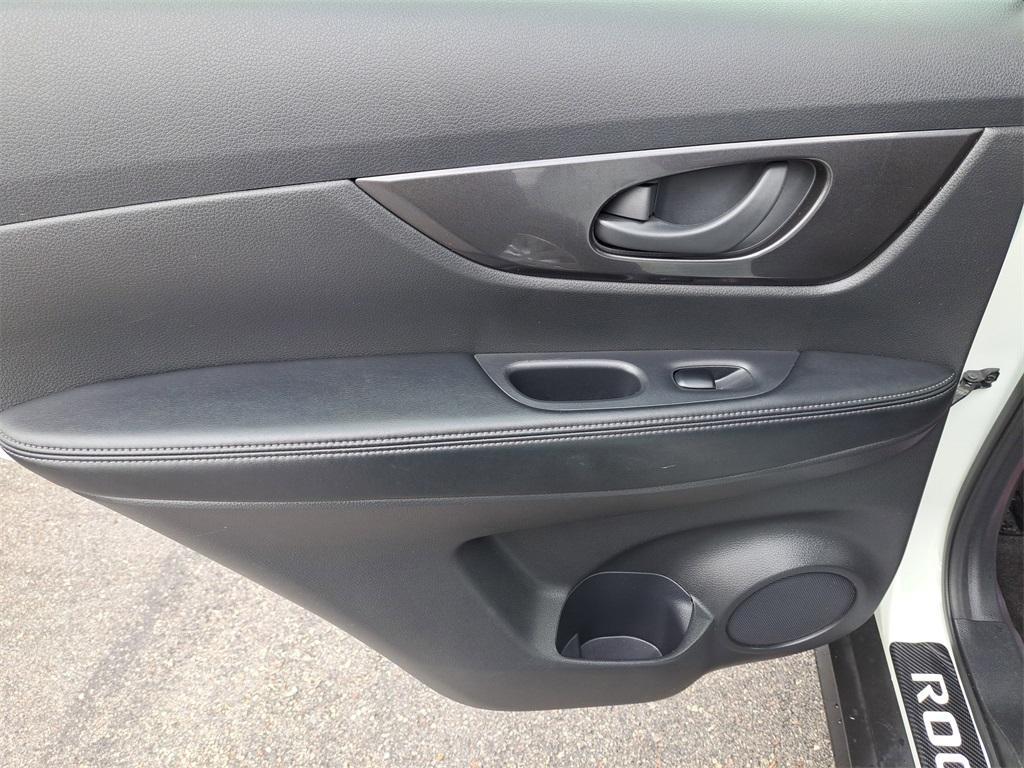 used 2020 Nissan Rogue car, priced at $17,991