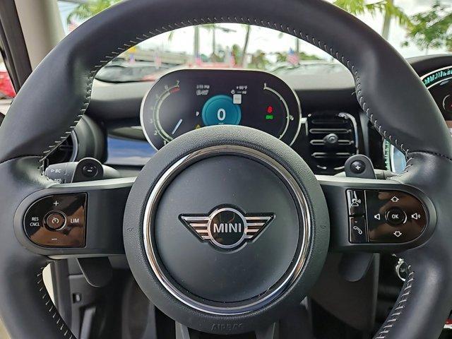 used 2022 MINI Hardtop car, priced at $21,657