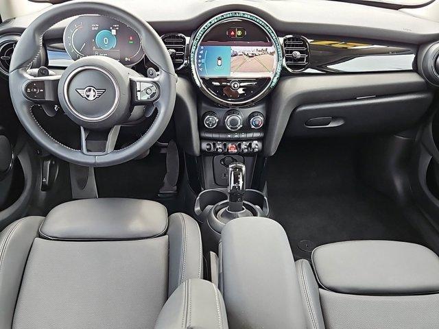 used 2022 MINI Hardtop car, priced at $21,657