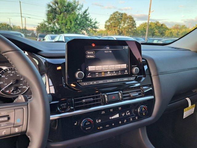 new 2025 Nissan Pathfinder car, priced at $38,252