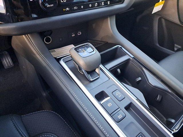 new 2025 Nissan Pathfinder car, priced at $35,770