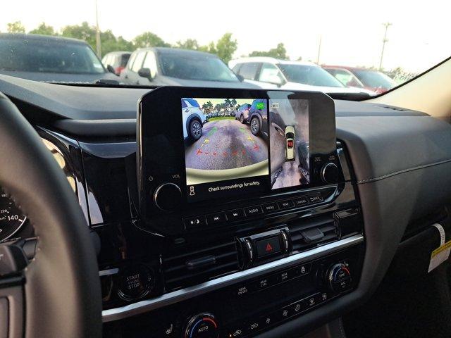 new 2025 Nissan Pathfinder car, priced at $35,770