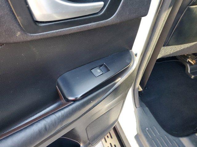 used 2014 Toyota Highlander car, priced at $16,657