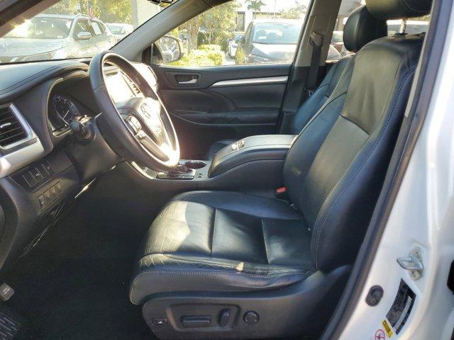 used 2014 Toyota Highlander car, priced at $16,657