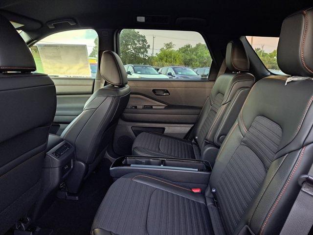 new 2025 Nissan Pathfinder car, priced at $42,372