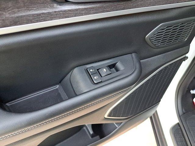 used 2021 Jeep Grand Cherokee L car, priced at $24,957