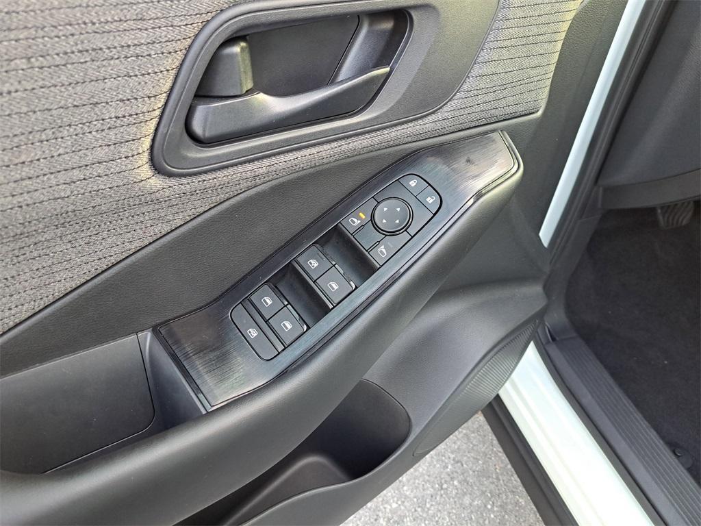 used 2023 Nissan Rogue car, priced at $20,957