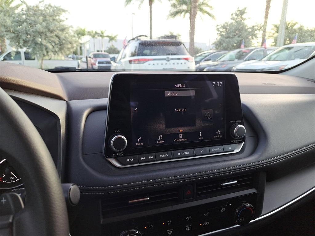 used 2023 Nissan Rogue car, priced at $20,957