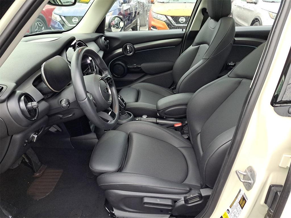 used 2023 MINI Hardtop car, priced at $26,757