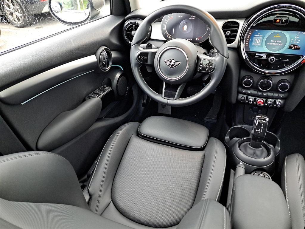used 2023 MINI Hardtop car, priced at $26,757