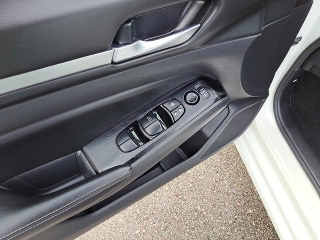 used 2023 Nissan Altima car, priced at $17,657