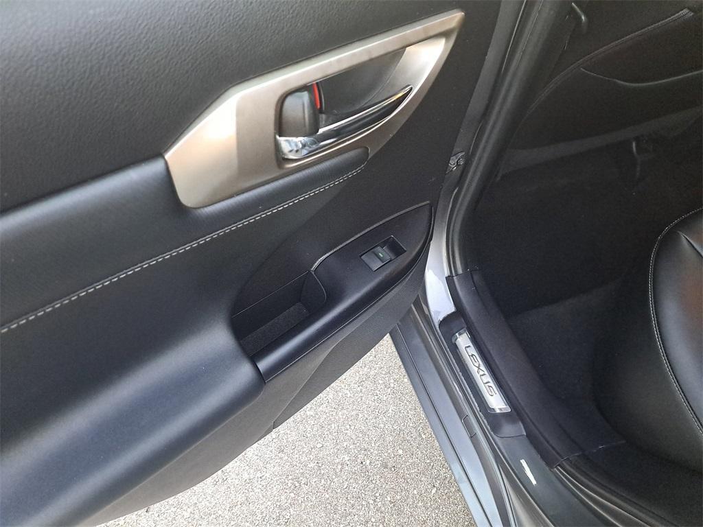 used 2014 Lexus CT 200h car, priced at $14,657