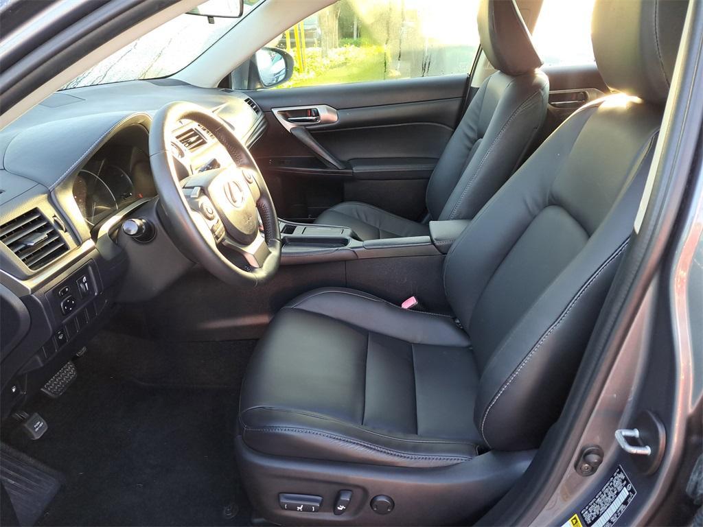 used 2014 Lexus CT 200h car, priced at $14,657