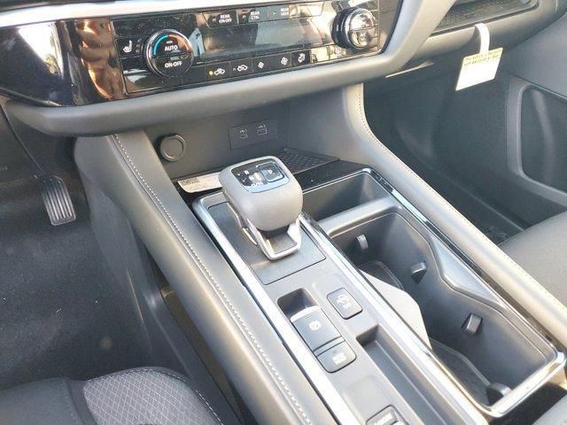 new 2025 Nissan Pathfinder car, priced at $40,210