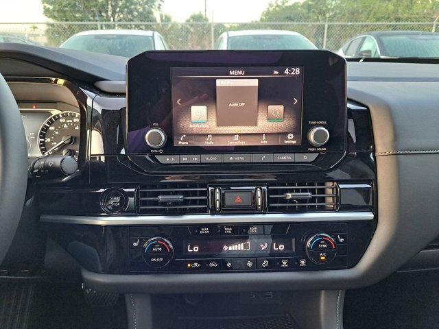 new 2025 Nissan Pathfinder car, priced at $39,645