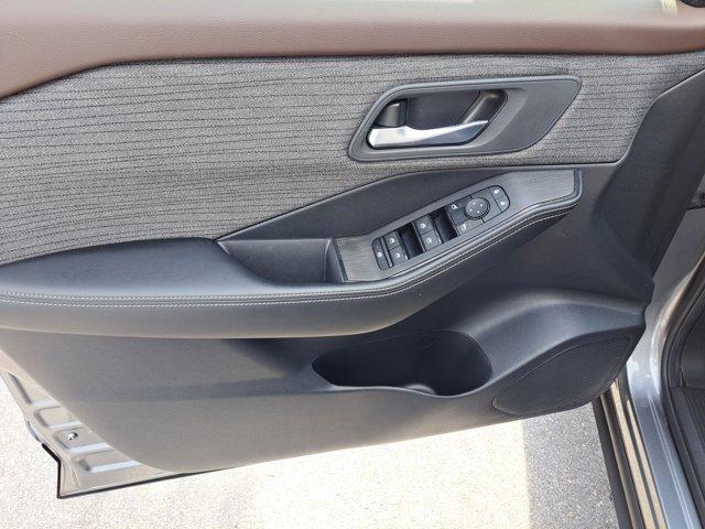used 2023 Nissan Rogue car, priced at $23,357