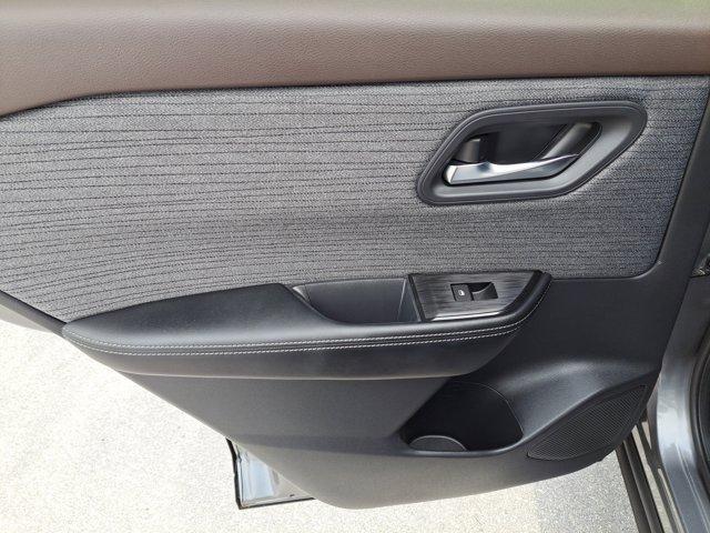 used 2023 Nissan Rogue car, priced at $23,357