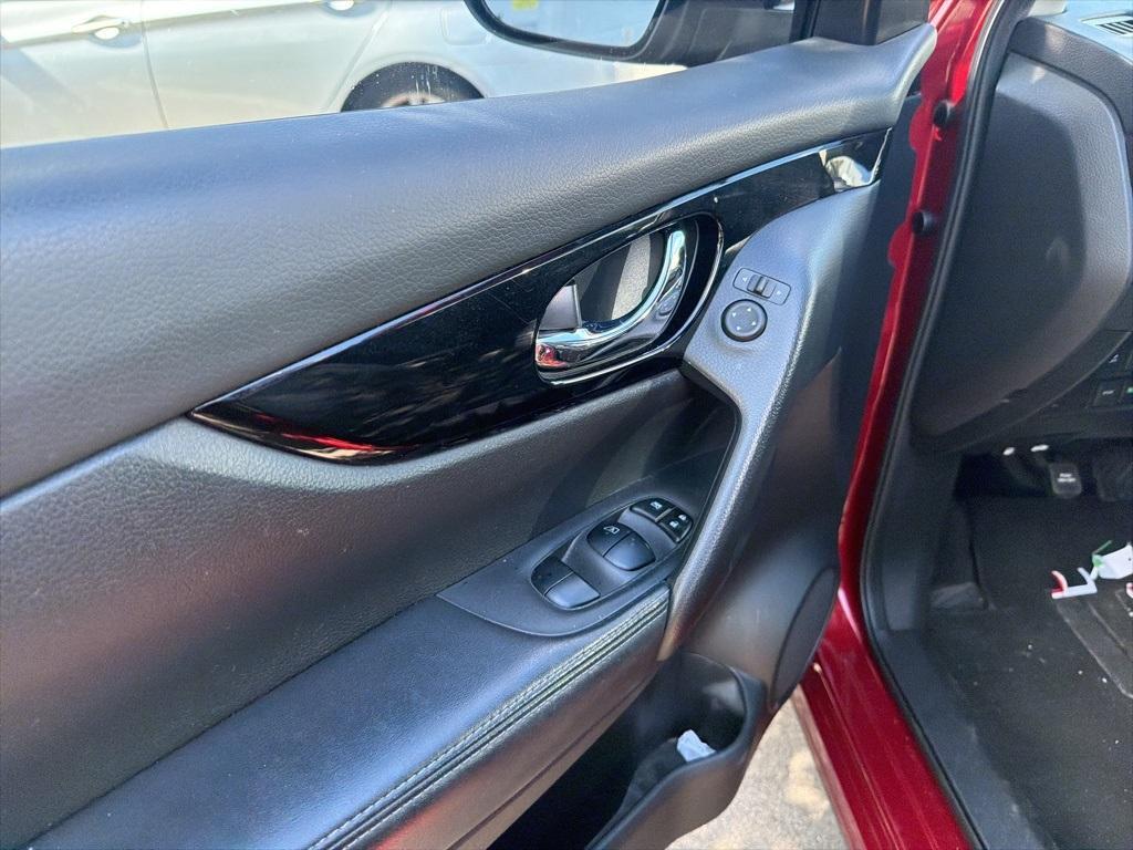 used 2022 Nissan Rogue Sport car, priced at $20,991