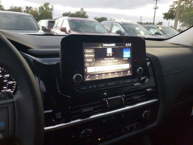 new 2025 Nissan Pathfinder car, priced at $37,950