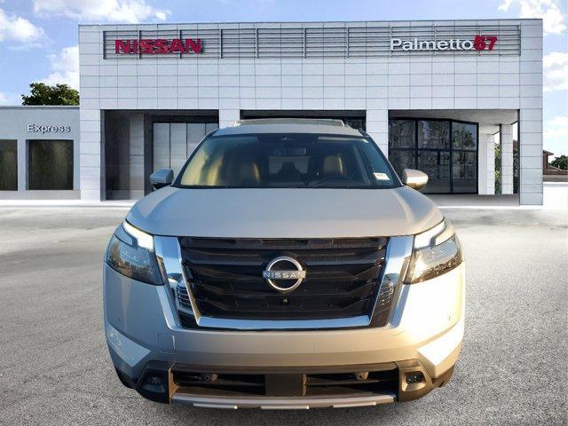 new 2025 Nissan Pathfinder car, priced at $41,053