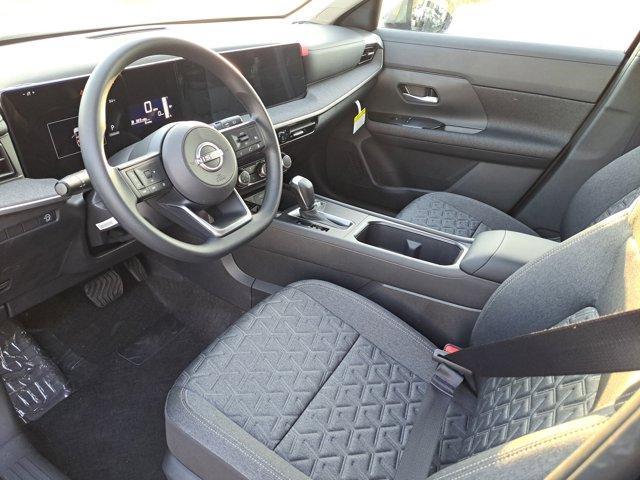 new 2025 Nissan Kicks car, priced at $24,466