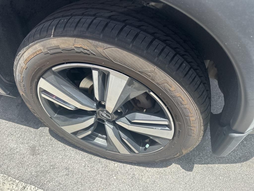 used 2022 Nissan Rogue car, priced at $23,991