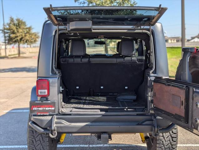 used 2016 Jeep Wrangler Unlimited car, priced at $19,999