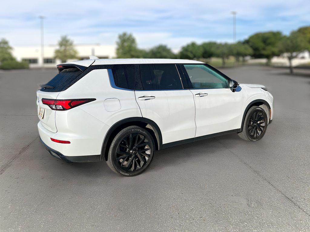 used 2022 Mitsubishi Outlander car, priced at $21,698