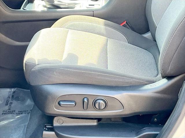 used 2021 Chevrolet Traverse car, priced at $20,991