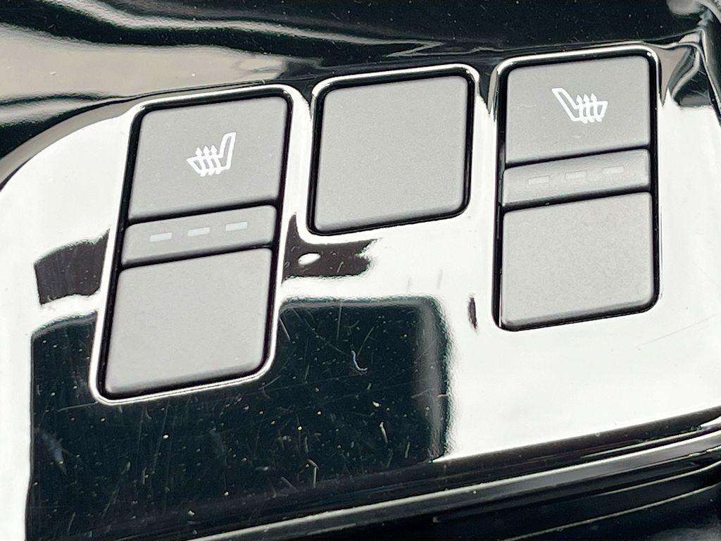 used 2025 Kia Sportage car, priced at $27,889