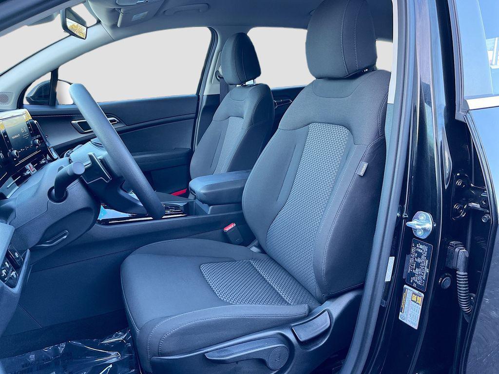 used 2024 Kia Sportage Hybrid car, priced at $28,698