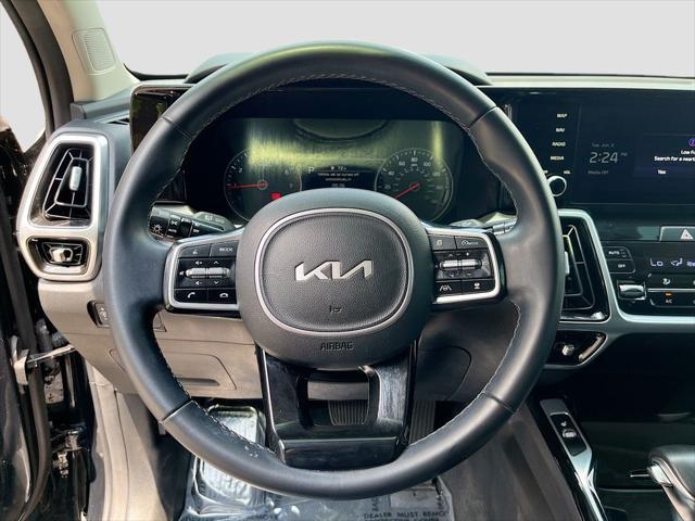 used 2022 Kia Sorento car, priced at $27,991