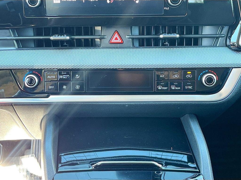 used 2023 Kia Sportage Hybrid car, priced at $24,981