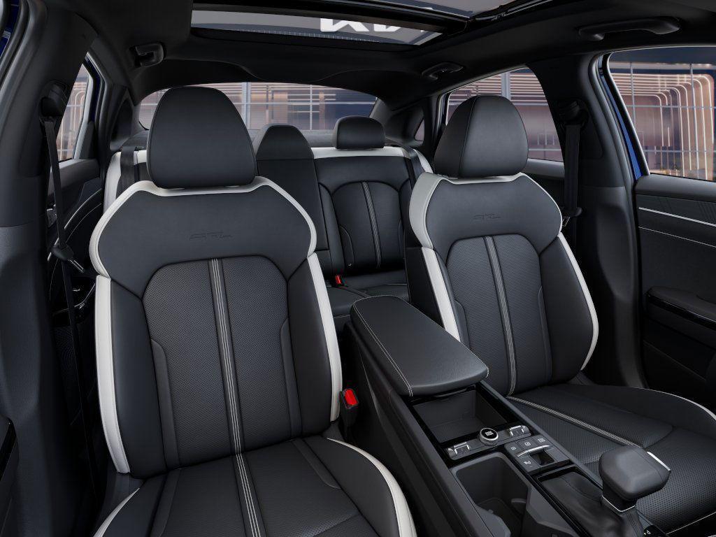 new 2025 Kia K5 car, priced at $32,015