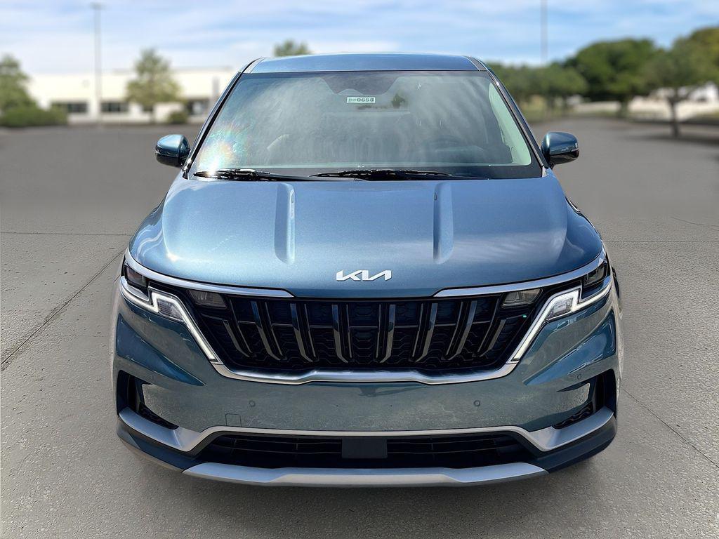 used 2023 Kia Carnival car, priced at $34,498