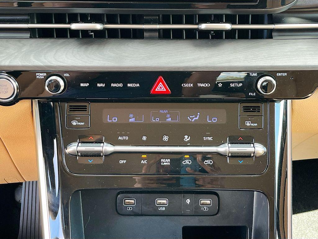 used 2023 Kia Carnival car, priced at $34,498