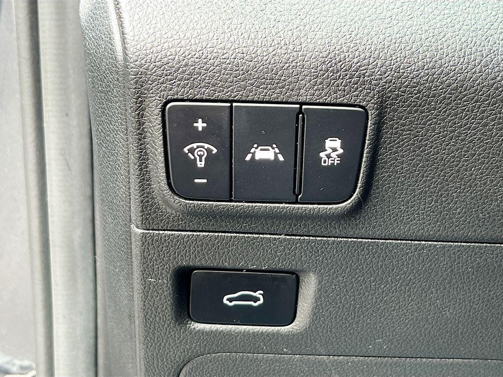 used 2023 Kia K5 car, priced at $19,299