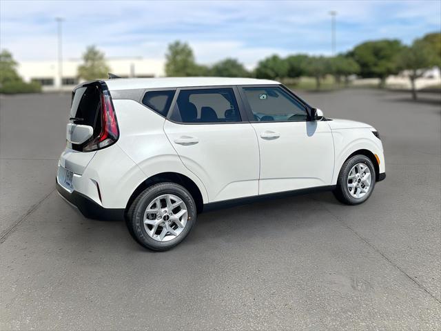 new 2025 Kia Soul car, priced at $22,905