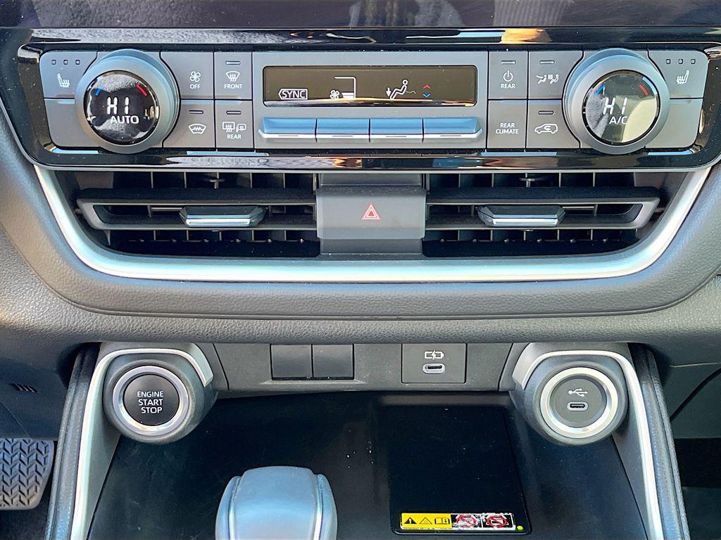 used 2024 Toyota Grand Highlander car, priced at $43,527