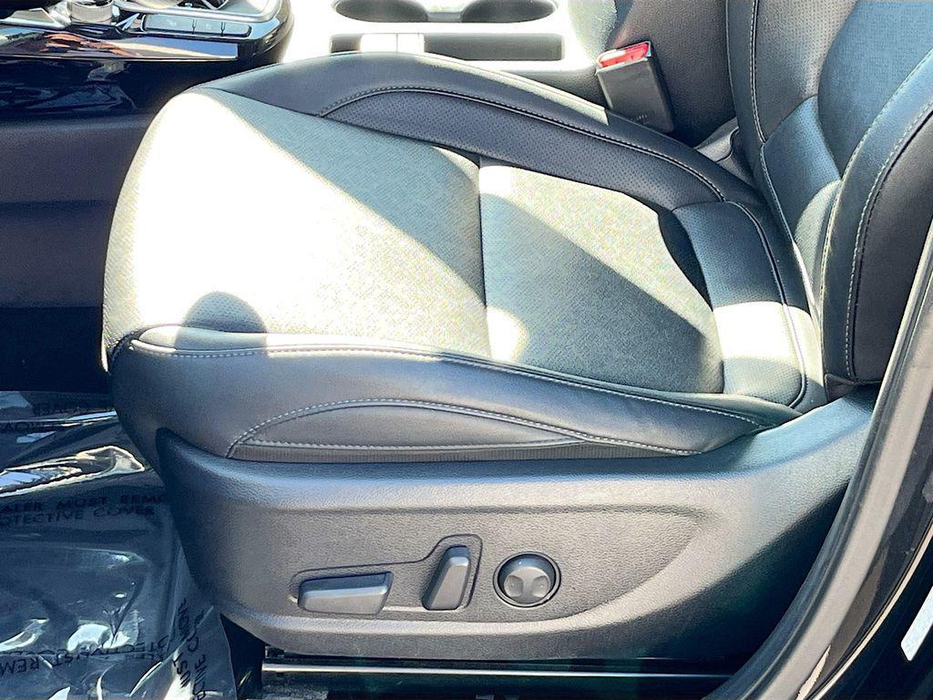 used 2024 Kia Seltos car, priced at $22,677