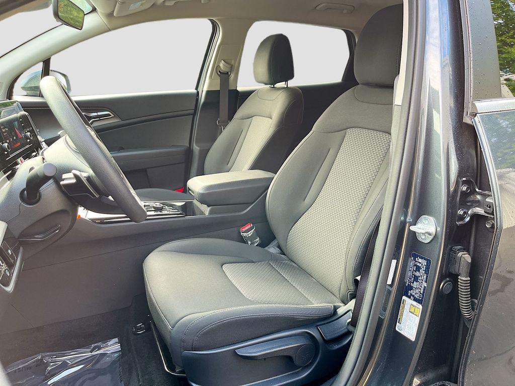 used 2024 Kia Sportage Hybrid car, priced at $22,965