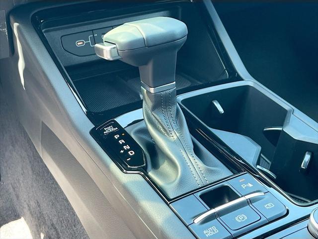 new 2025 Kia K5 car, priced at $32,510