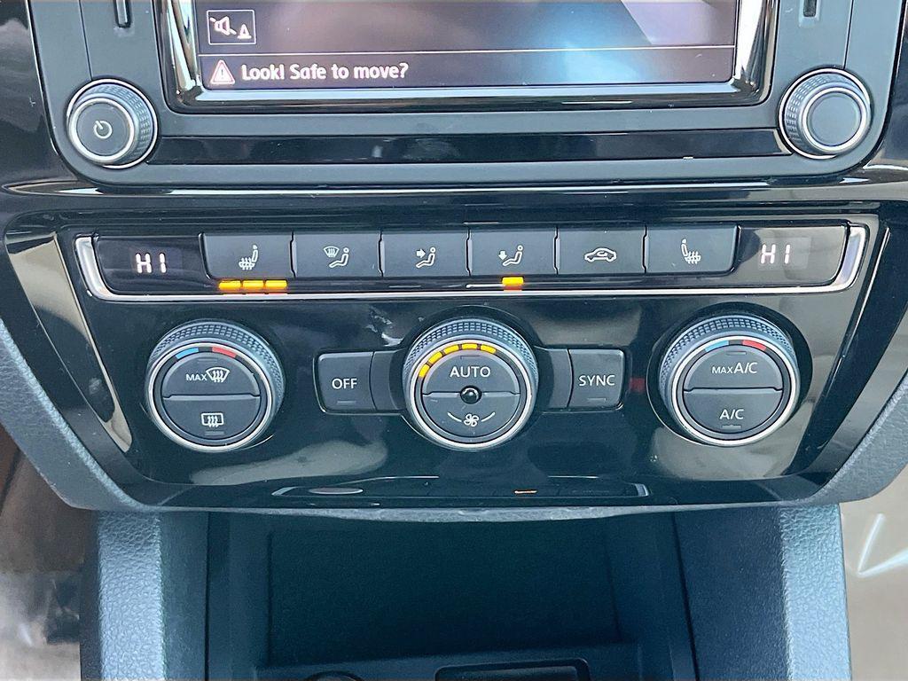 used 2016 Volkswagen Jetta Hybrid car, priced at $9,881