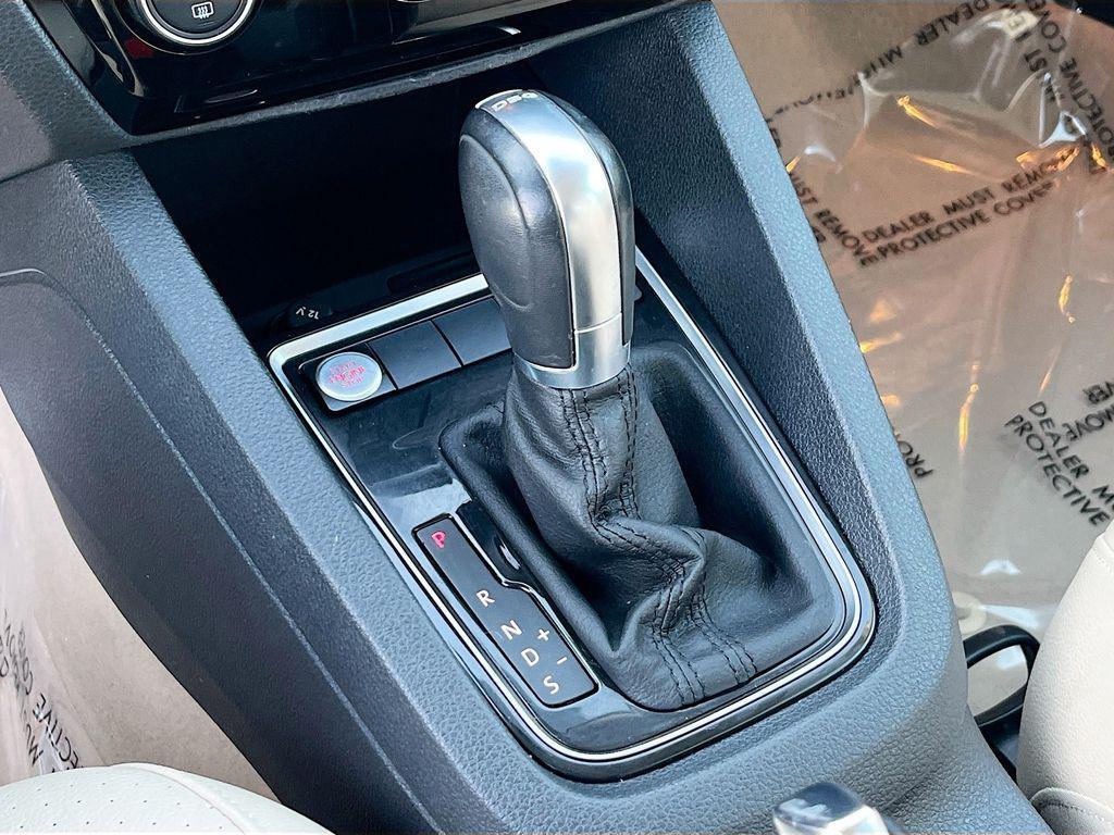 used 2016 Volkswagen Jetta Hybrid car, priced at $9,881