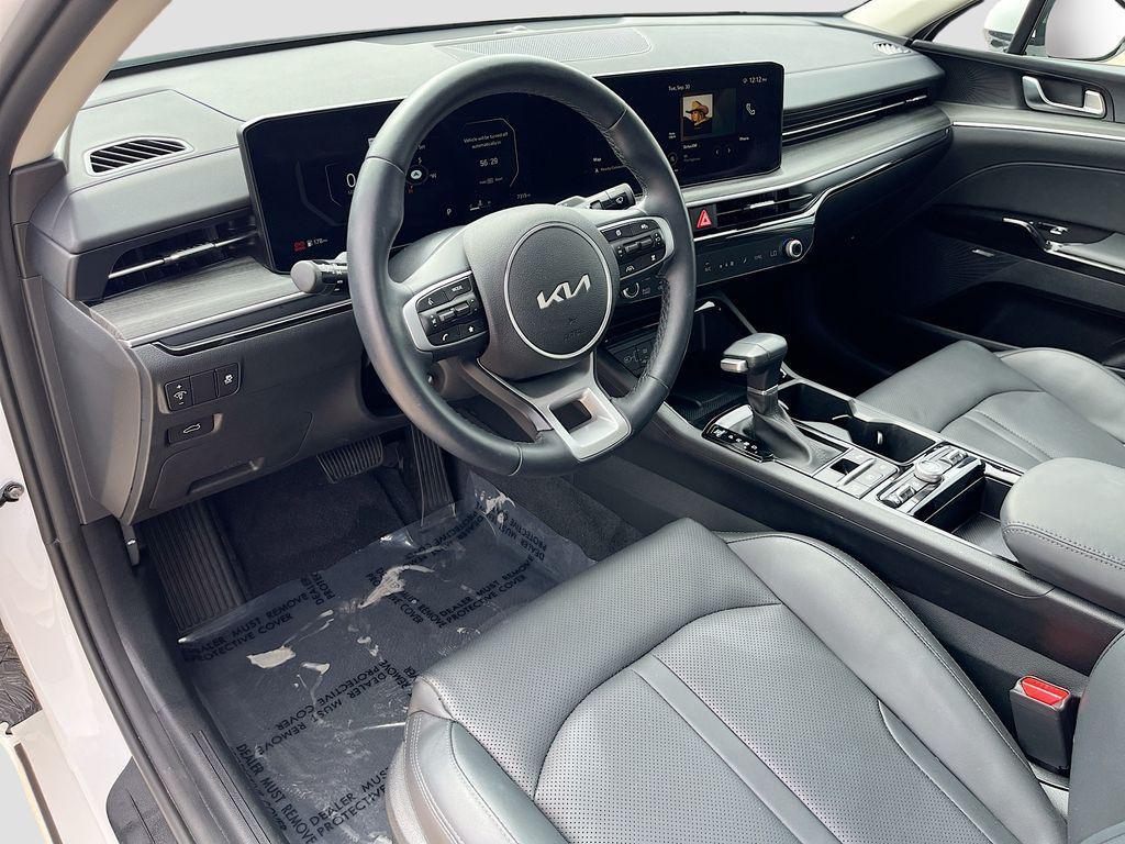 used 2025 Kia K5 car, priced at $28,999