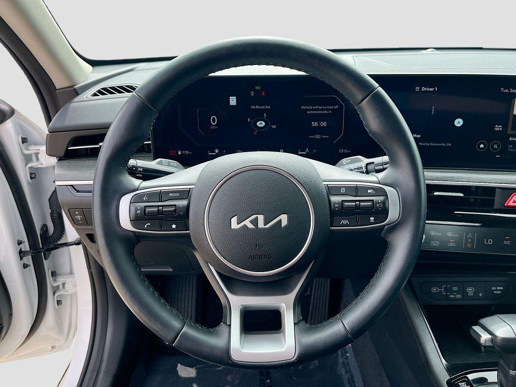 used 2025 Kia K5 car, priced at $28,999