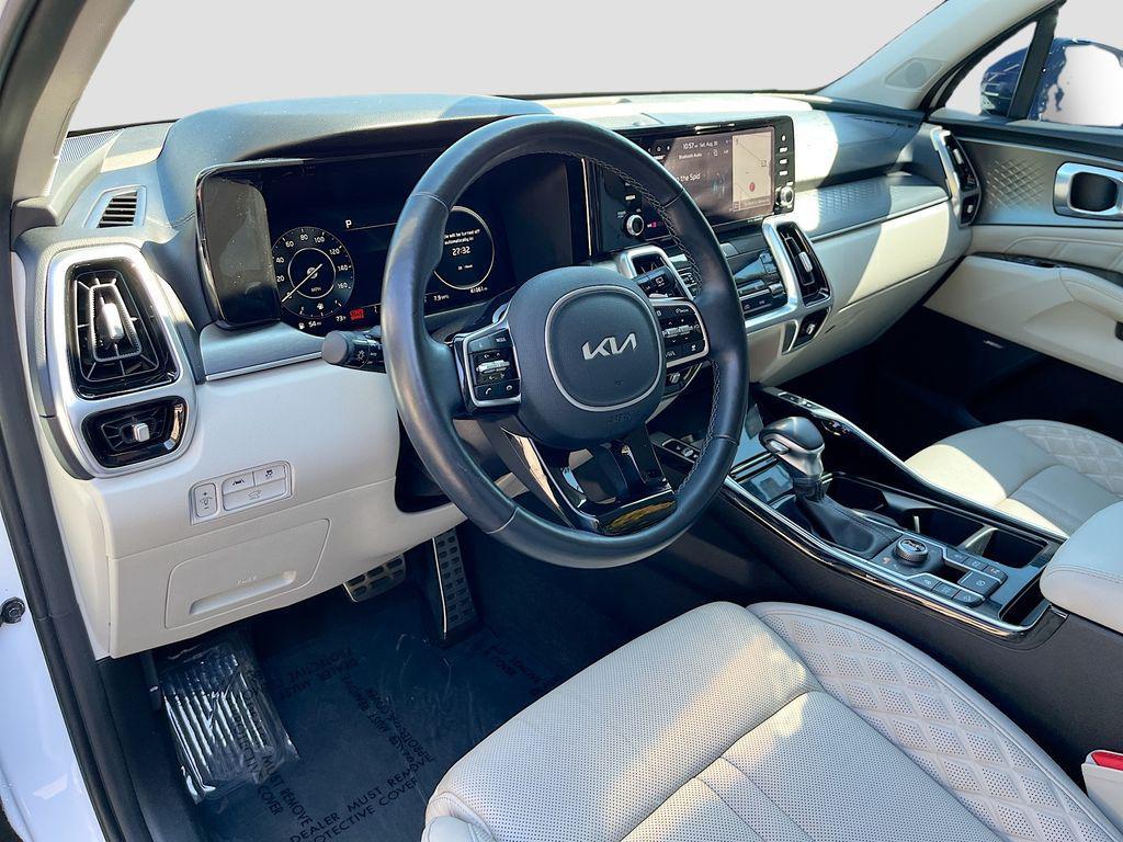 used 2023 Kia Sorento car, priced at $33,498